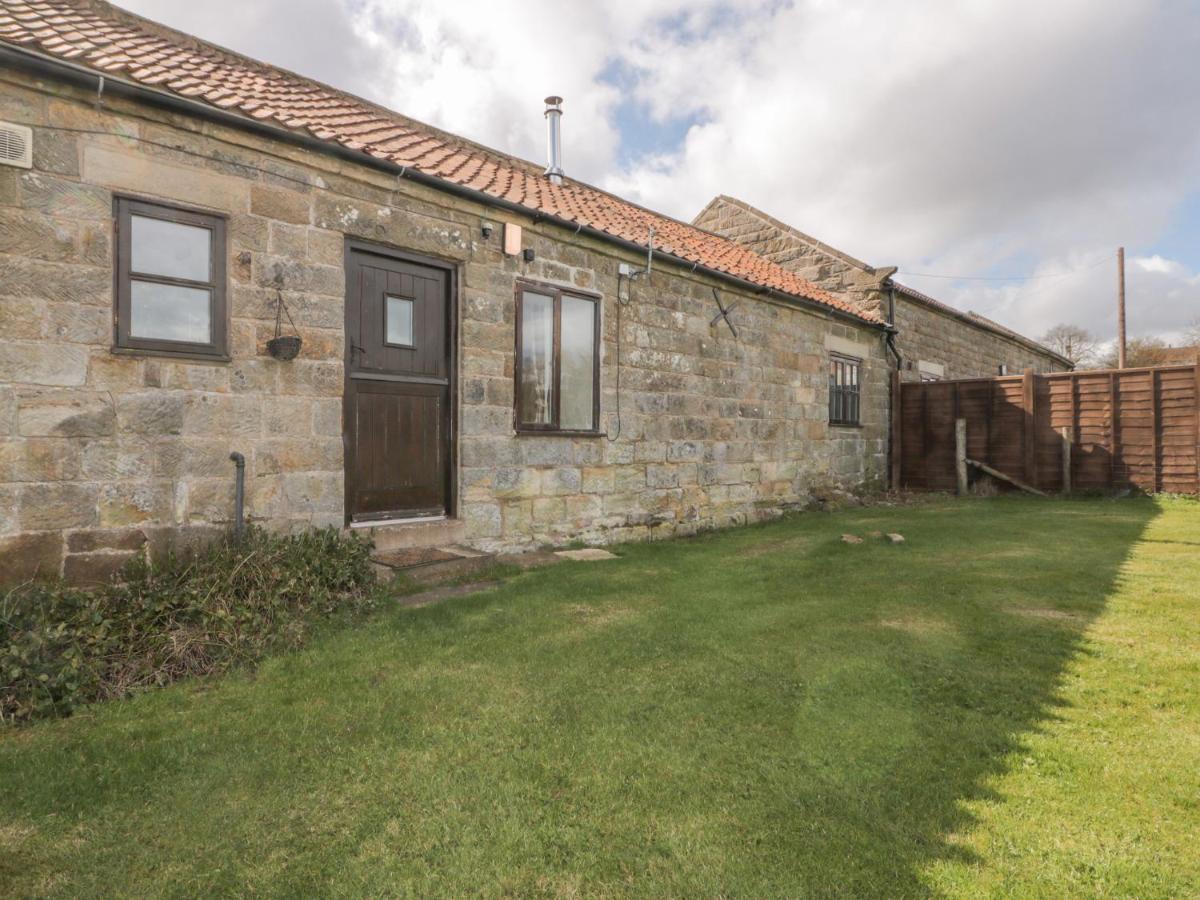 Stable Cottage Staintondale Εξωτερικό φωτογραφία